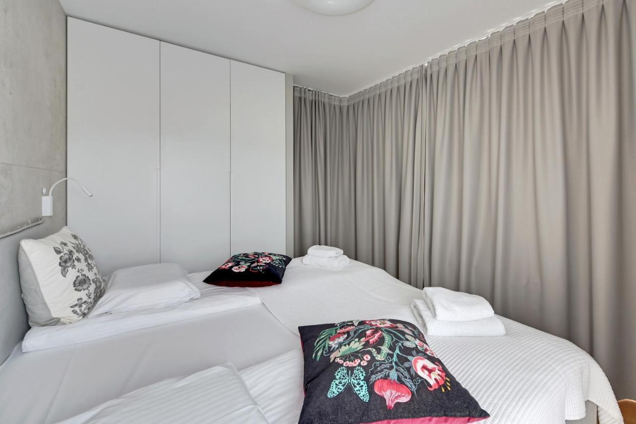 Comfort Apartments Rezydencja Wintera กดัญสก์ ภายนอก รูปภาพ