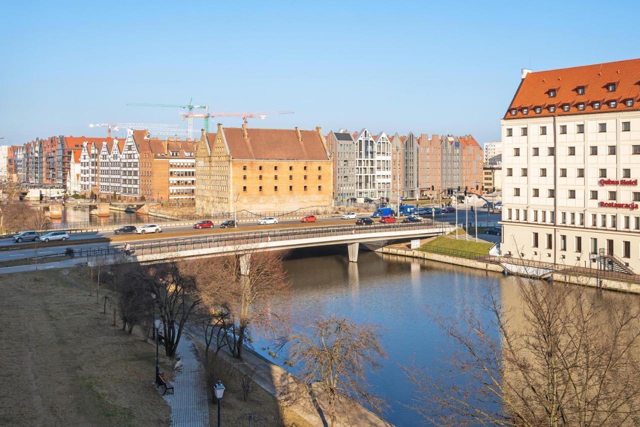 Comfort Apartments Rezydencja Wintera กดัญสก์ ภายนอก รูปภาพ