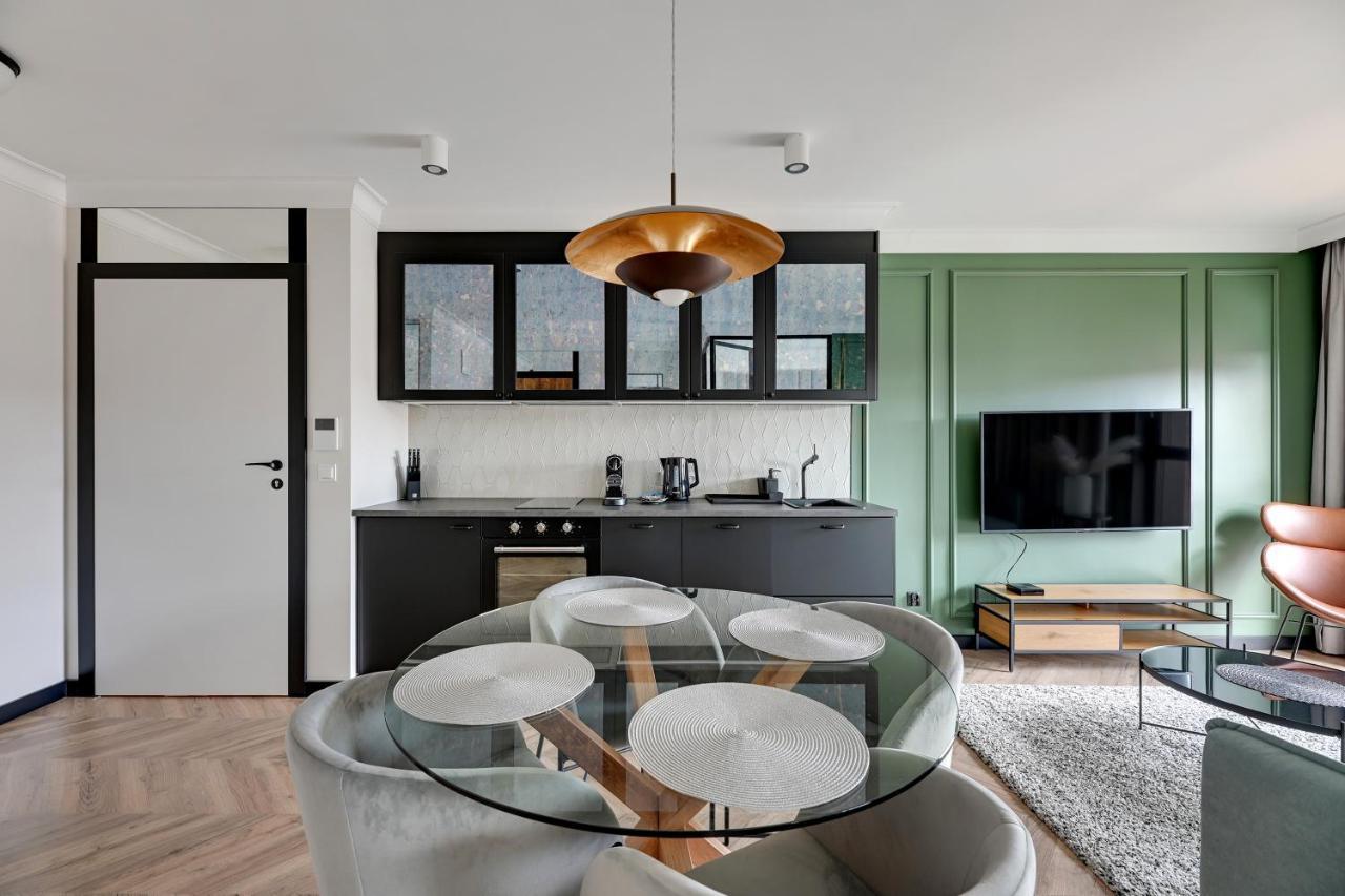 Comfort Apartments Rezydencja Wintera กดัญสก์ ภายนอก รูปภาพ